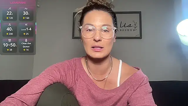 Mandyrheaa online show from 12-01-25, 08:47