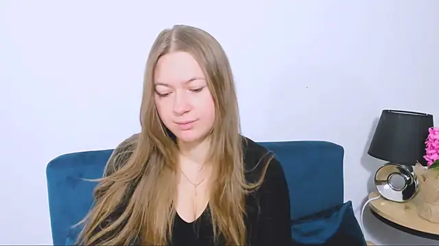 LeaNaughty online show from 11-24-25, 07:41