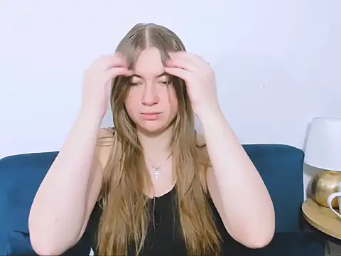 LeaNaughty online show from 11-28-25, 07:00