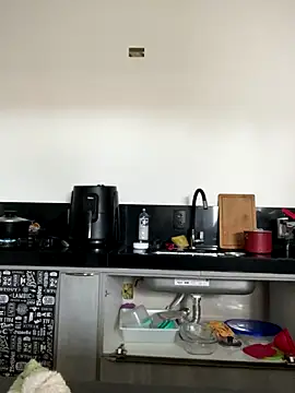 NatashaAzura online show from 11-18-25, 03:16