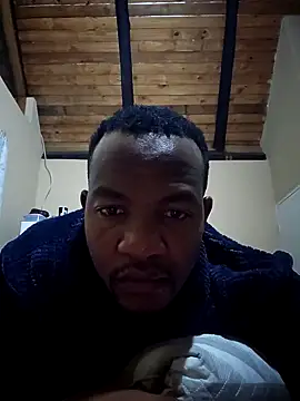 Snapshot of sgid8192 chatting on 10-30-25, 10:10 sgid8192 online show from 10-30-25, 10:10