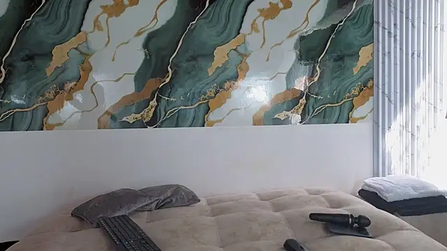 Snapshot of sharon_ivanna12 chatting on 02-05-26, 07:29 sharon ivanna12 online show from 02-05-26, 07:29