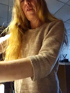 embershines online show from 02-26-26, 06:29