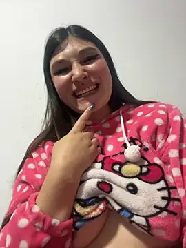 Snapshot of AngieG14_ chatting on 10-18-25, 01:08 AngieG14  online show from 10-18-25, 01:08