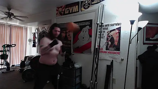 biggerisbetter12 online show from 03-14-26, 08:36