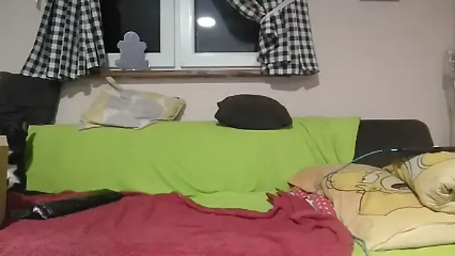 Snapshot of noni1111Journey chatting on 11-30-25, 08:57 noni1111Journey online show from 11-30-25, 08:57