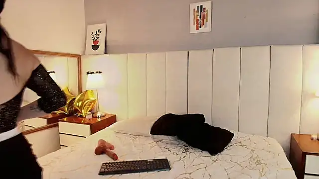 Alanawestt online show from 11-19-25, 08:09