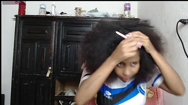 kataleya2021 online show from 10-30-25, 10:43