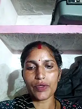 Snapshot of Pooja_shre chatting on 11-09-25, 01:20 Pooja shre online show from 11-09-25, 01:20