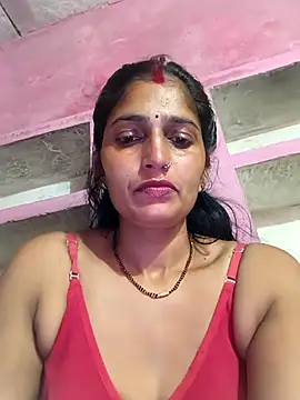 Snapshot of Pooja_shre chatting on 12-01-25, 10:42 Pooja shre online show from 12-01-25, 10:42