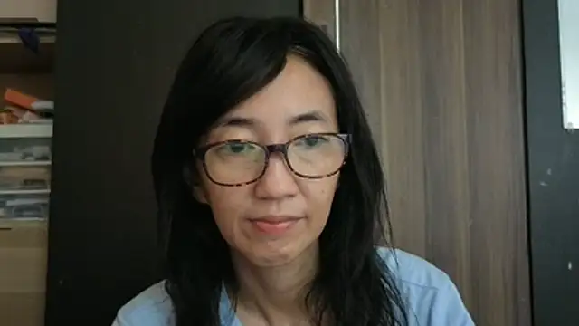 Snapshot of princessD077 chatting on 07-07-26, 08:40 princessD077 online show from 07-07-26, 08:40
