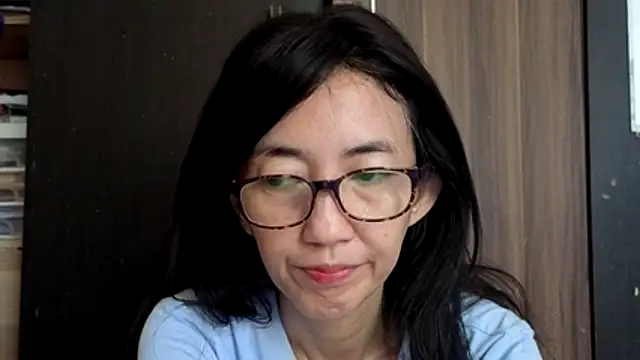 Snapshot of princessD077 chatting on 07-17-26, 03:57 princessD077 online show from 07-17-26, 03:57