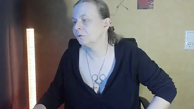 Diamond Bite online show from 11-09-25, 07:17