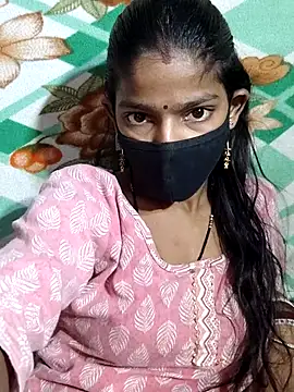 Itz Aisha   online show from 07-20-26, 06:17