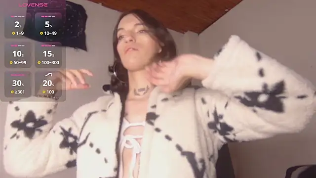 Scarlett crastrawberry online show from 11-27-25, 09:06