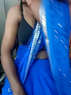 Snapshot of Sravya__ chatting on 10-18-25, 06:48 Sravya online show from 10-18-25, 06:48