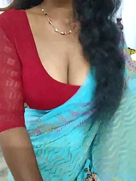 Snapshot of Sravya__ chatting on 12-04-25, 06:44 Sravya online show from 12-04-25, 06:44