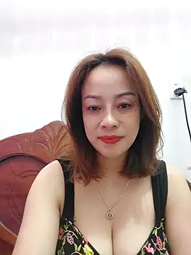 Snapshot of Baby-bigboobs20 chatting on 11-10-25, 07:57 Baby-bigboobs20 online show from 11-10-25, 07:57