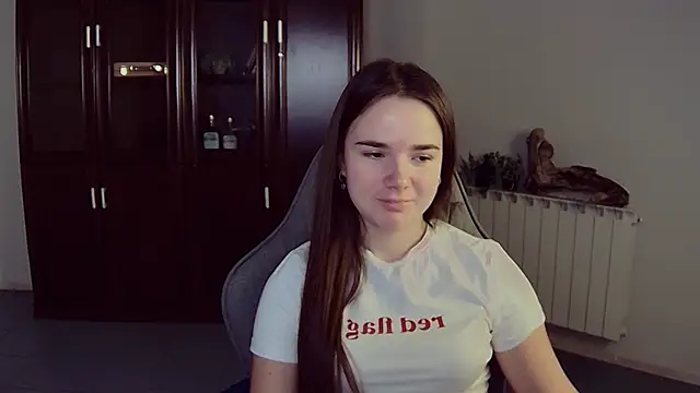 May Bloom online show from 11-20-25, 09:42