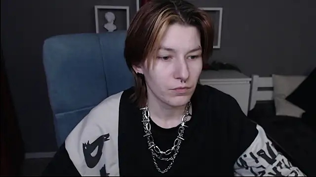 guitarandangell online show from 02-10-26, 08:18