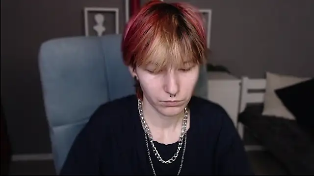 guitarandangell online show from 04-14-26, 09:48