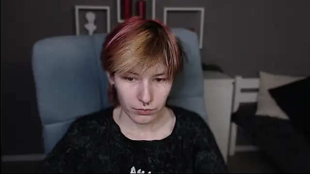 guitarandangell online show from 04-19-26, 06:10