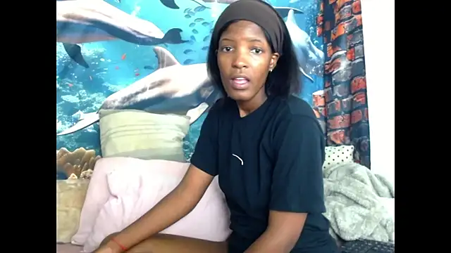AfricanBarbiee69 online show from 06-09-26, 09:54