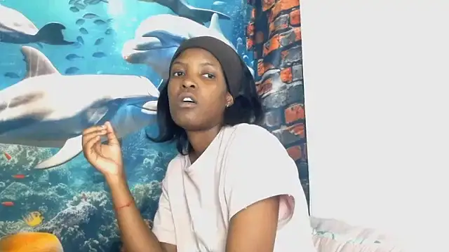 Snapshot of AfricanBarbiee69 chatting on 06-11-26, 07:45 AfricanBarbiee69 online show from 06-11-26, 07:45