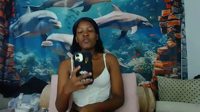 Snapshot of AfricanBarbiee69 chatting on 06-18-26, 10:30 AfricanBarbiee69 online show from 06-18-26, 10:30