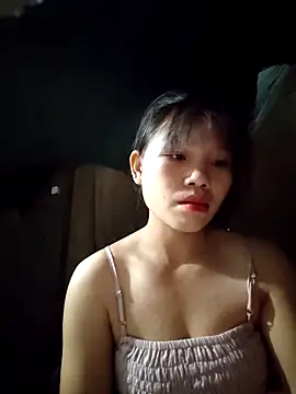 Snapshot of linh-miu99 chatting on 11-11-25, 01:49 linh-miu99 online show from 11-11-25, 01:49