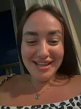 KiraSunshine online show from 03-24-26, 05:18