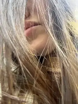 KiraSunshine online show from 03-30-26, 05:30