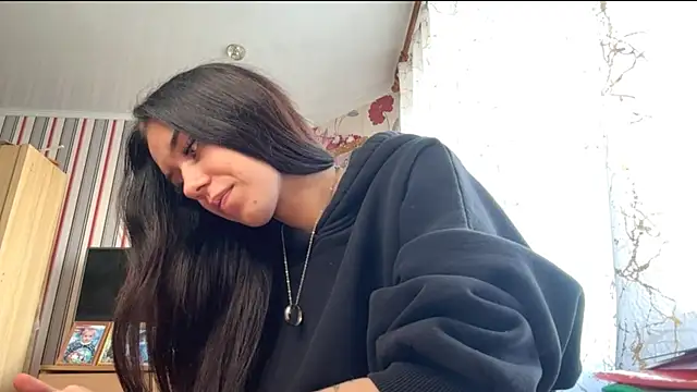 Snapshot of LoreleiFolta chatting on 11-01-25, 11:23 LoreleiFolta online show from 11-01-25, 11:23