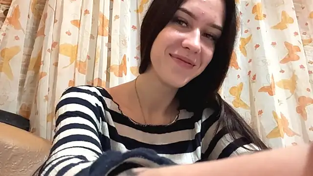 Snapshot of LoreleiFolta chatting on 11-03-25, 11:15 LoreleiFolta online show from 11-03-25, 11:15