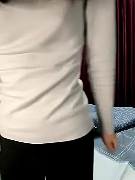 Xiaomao- online show from 11-15-25, 12:02