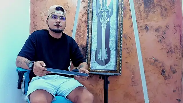 Snapshot of handsome_boys22 chatting on 12-01-25, 09:42 handsome boys22 online show from 12-01-25, 09:42