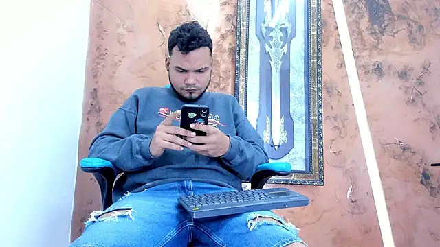 Snapshot of handsome_boys22 chatting on 12-17-25, 07:42 handsome boys22 online show from 12-17-25, 07:42