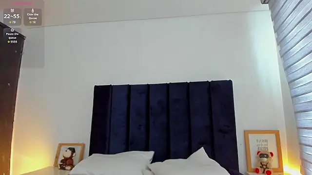 melanie roux   online show from 03-16-26, 12:31