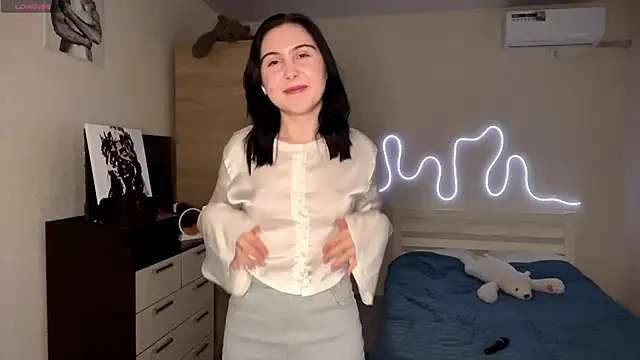 MyraLitterers online show from 04-22-26, 04:19