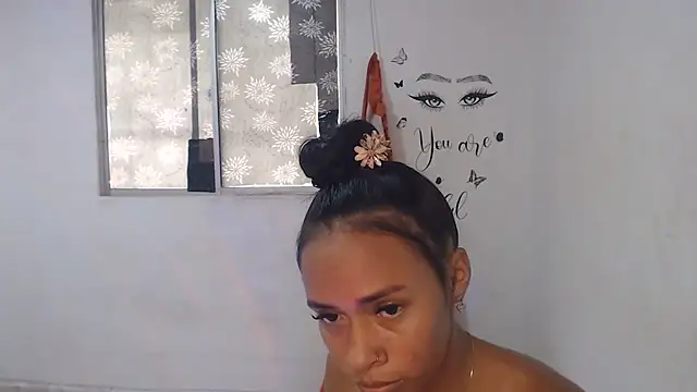 ricaslatinas1 online show from 07-04-26, 06:36