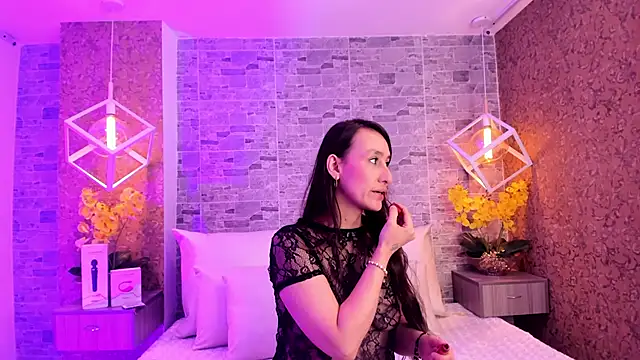 Catalina-Thompson online show from 10-24-25, 03:30