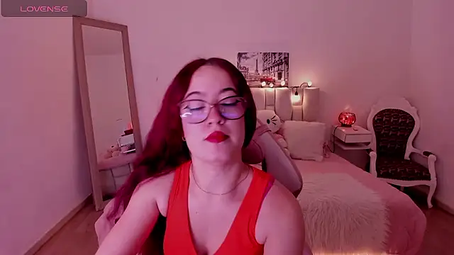 Snapshot of Amaraa_couper1 chatting on 01-09-26, 04:15 Amaraa couper1 online show from 01-09-26, 04:15