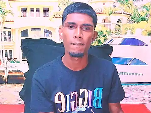 Snapshot of IndianThuggin chatting on 04-22-26, 01:01 IndianThuggin online show from 04-22-26, 01:01