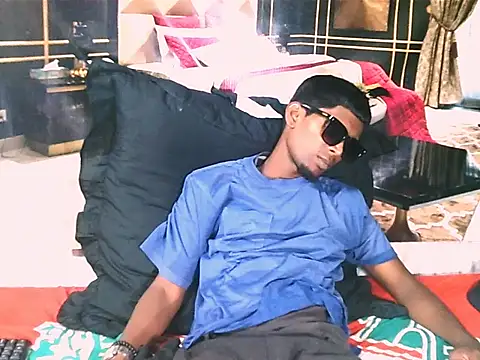 Snapshot of IndianThuggin chatting on 05-07-26, 12:38 IndianThuggin online show from 05-07-26, 12:38