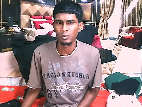 Snapshot of IndianThuggin chatting on 05-12-26, 06:10 IndianThuggin online show from 05-12-26, 06:10