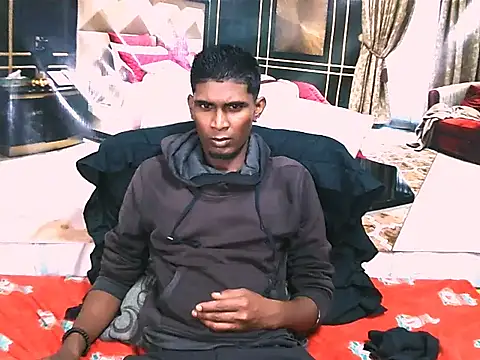Snapshot of IndianThuggin chatting on 05-18-26, 06:47 IndianThuggin online show from 05-18-26, 06:47