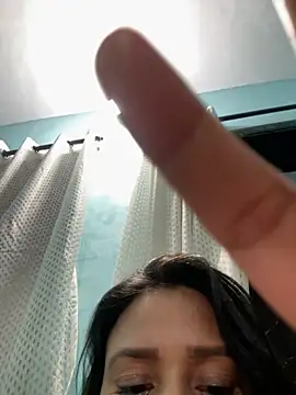 heenashai online show from 11-12-25, 12:00