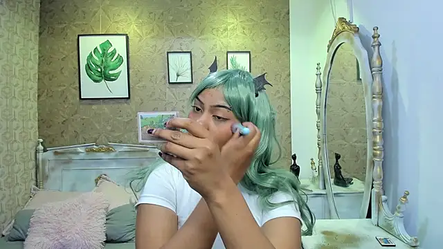 Snapshot of Sofia_clk chatting on 11-13-25, 04:22 Sofia clk online show from 11-13-25, 04:22