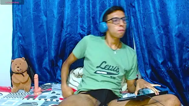 DavTwink3100 online show from 03-06-26, 01:35