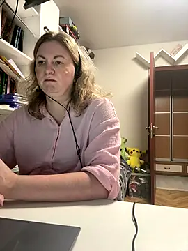 Amelia-Diamond online show from 12-16-25, 12:43